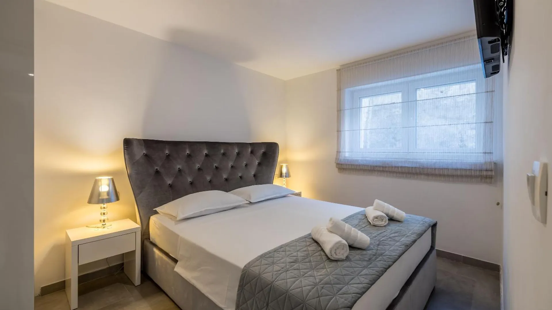 Luxury Apartment Anna Split